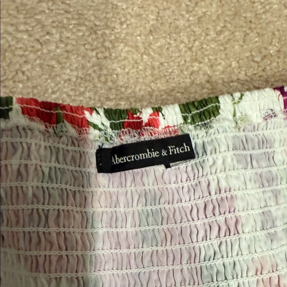 Abercrombie and Fitch size MP (medium petite) midi skirt with bright print - Picture 5 of 7